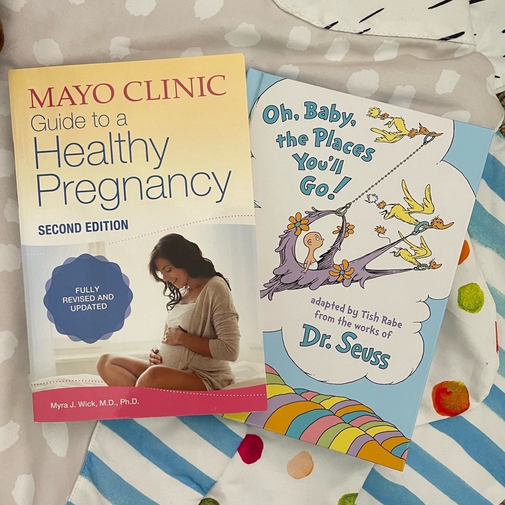 BOGO Book Bundle - Mayo Clinic Guide to a Healthy Pregnancy, 2nd Ed. + 1